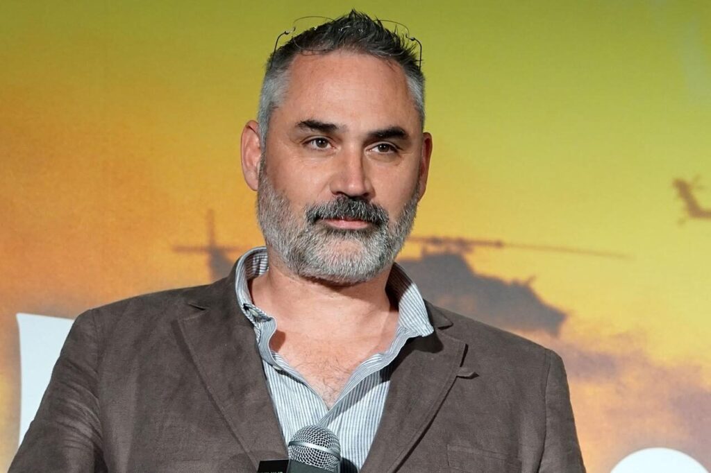 アレックス・ガーランド監督とは?|“意味深演出”の作家性